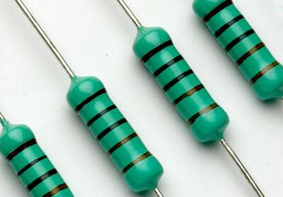 电阻器只有固定阻值的类型吗？固定电阻器的类型如何划分？(图1)